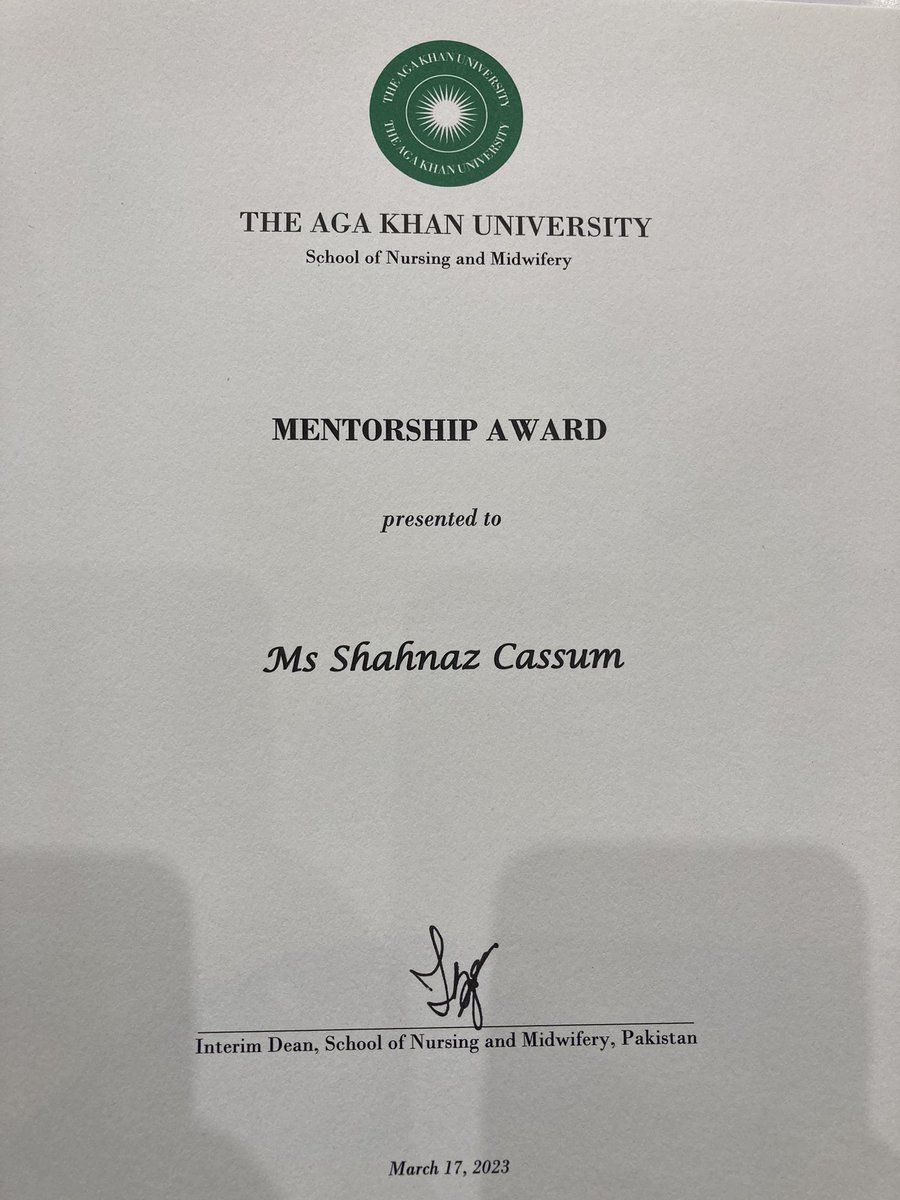 ShanazCassum's tweet photo. Alhamdullilah, Received Mentorship Award 2023, from #AKU School of Nursing and Midwifery. Thank you my peers and co faculty for endorsing me as your mentor. #qtl_net https://t.co/ZKx7ORjilP