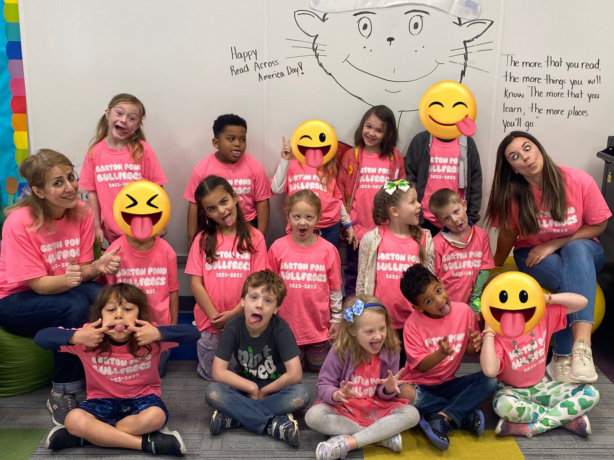 Mrs. Olivia Fishbook tweet media