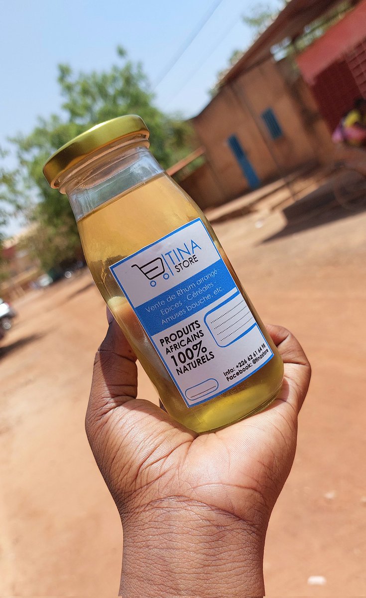 tinastore226's tweet photo. Cinq #bienfaits de l'#huiledecoco pour vous 😃👇🏾
1•Hydrate la peau
2•C'est un soin anti-vergeture
3•Peut servir de démaquillant
4•Atténue les tâches de vieillesse
5•Revitalise et adoucit les cheveux https://t.co/YkPE1XAc6j