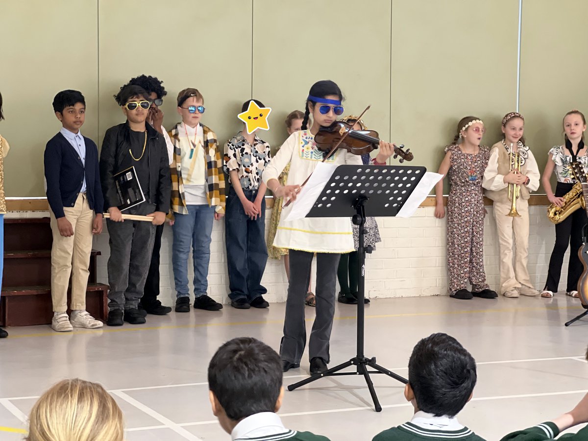 Greenfield_Sch_'s tweet photo. Our morning was filled with soulful melodies and groovy beats as Year 5 gave their class assembly on soul music๐ถ๐ ๐๐ชฉ
#GreenfieldSchoolWoking #MoreThanJustKnowledge #MoreThanJustMusic https://t.co/ZhESHQD6tE