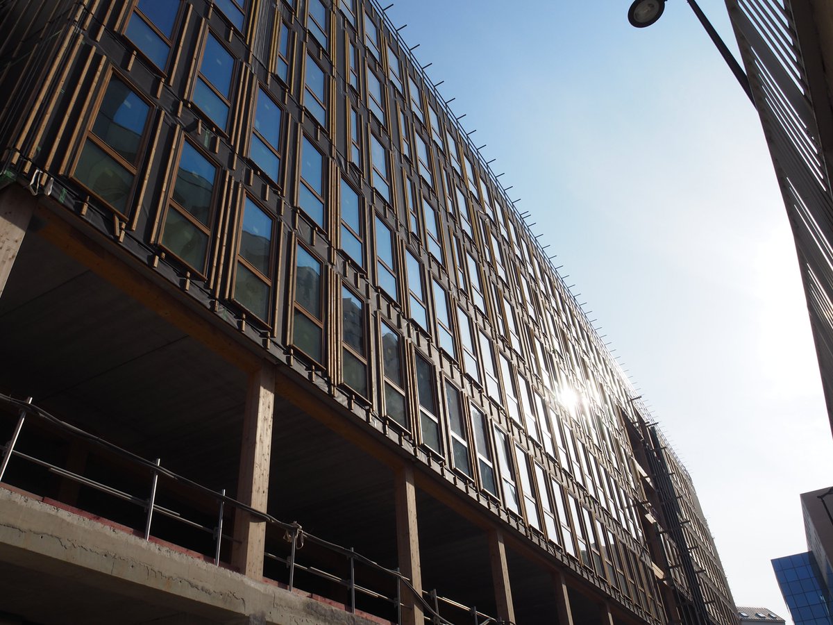 eticFR's tweet photo. [ CHANTIER 🏗 ] 

L'équipe s'est rendue sur le #chantier de notre futur #tierslieu WIKIVILLAGE à Paris !

Entre futurs bureaux, coworking, restaurants, espace évènementiel, commerces et terrasses, l’équipe a pu se projeter dans ce lieu qui ouvrira ses portes en septembre 2023 ! https://t.co/fkqQbQIP7E