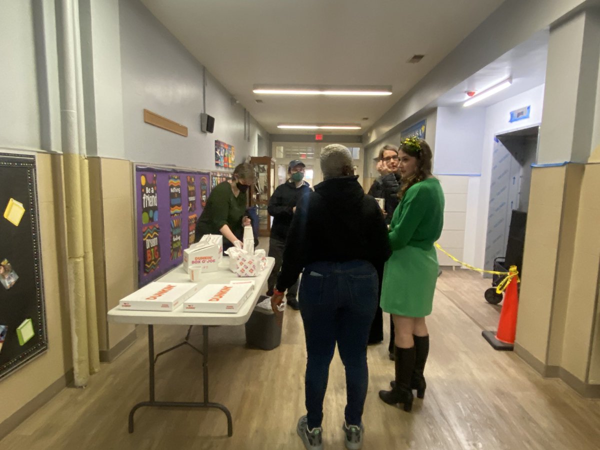 WhittierECSTEM's tweet photo. We like to start our mornings right at Whittier. This morning we had Coffee with the Principal and a little karaoke! #TheWhittierWay #WhittierECStem #WhittierElementary #DCPS #DCPSRising #Ward4 #DCPublicSchools https://t.co/Y3BwAiDuaK