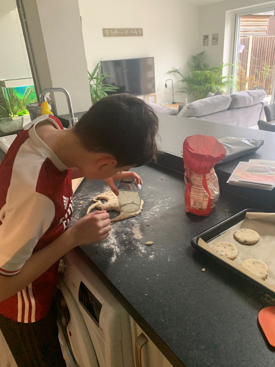 TheStarfishWay's tweet photo. This week, Harry decided to try making the scone recipe which is featured within the Cooking For Fun module on the Distance Learning Hub.
Harry told us that "My scones tasted really nice, especially with butter and jam!"
#DofE #PKDofE #StarfishWay https://t.co/cUnhE2DyDm