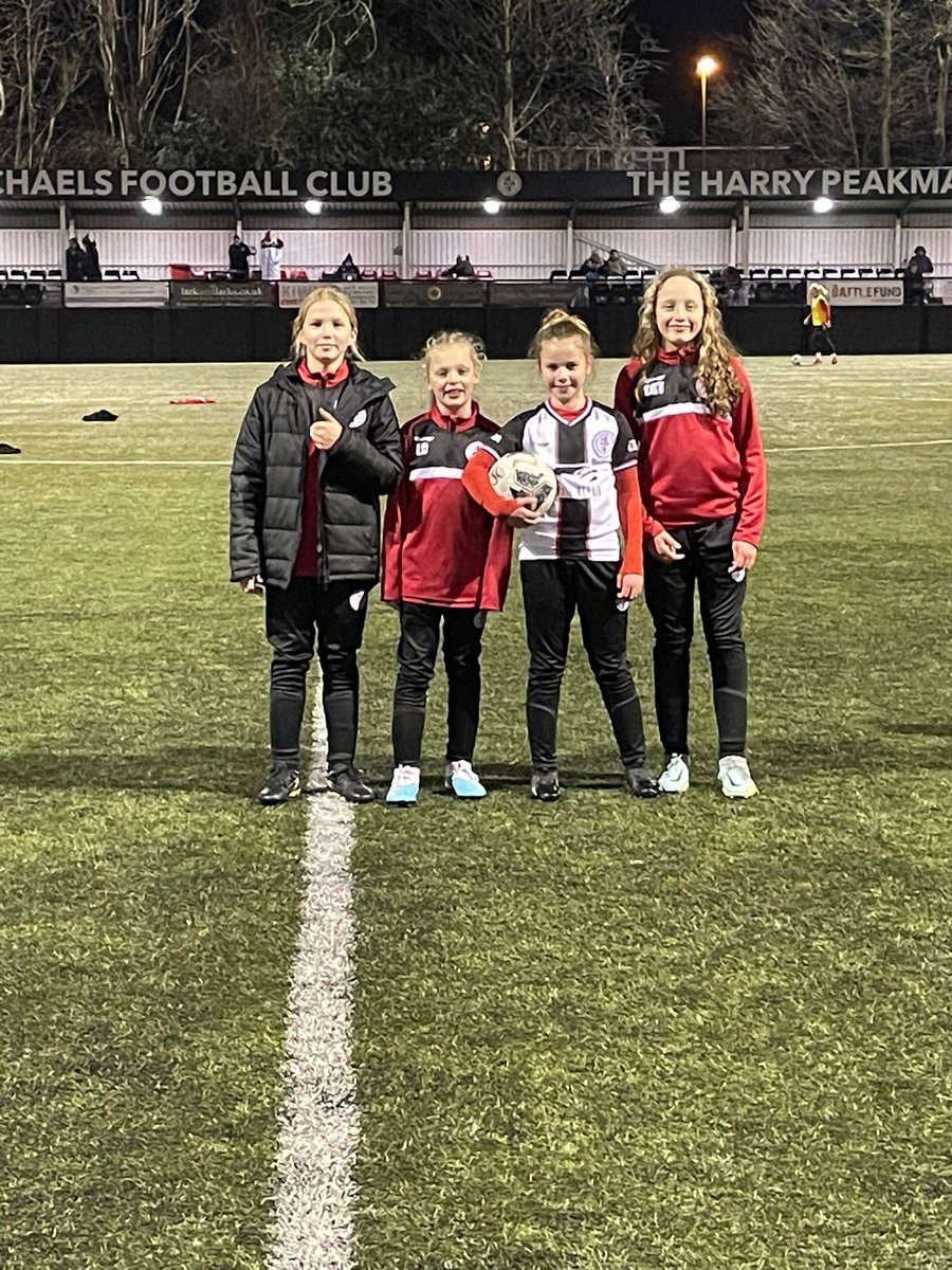 Boldmere_WFC's tweet photo. A big thank you to some of our U10 girls who were mascots for our game the other night! 

We hope to see you at another game soon! 🙌 https://t.co/Hu0akgrP02
