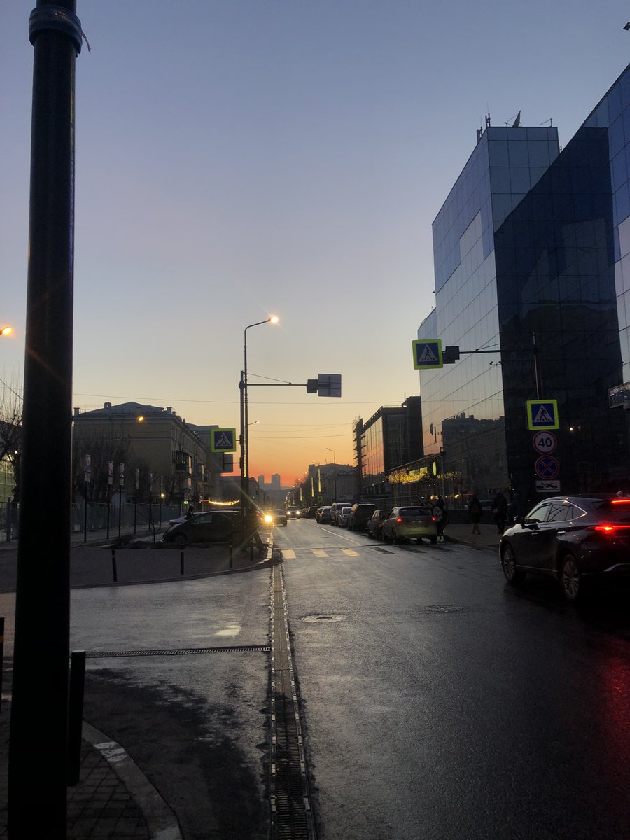 Латок нежности. 🐇🤍 tweet media