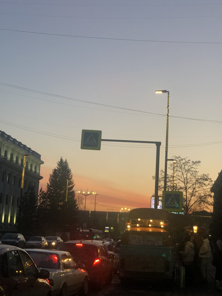 Латок нежности. 🐇🤍 tweet media