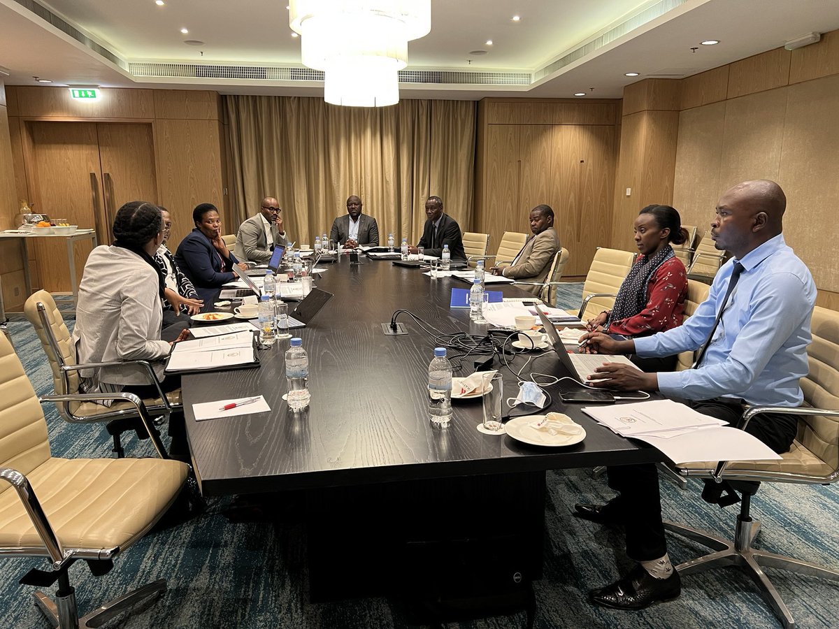 SinaZerbo's tweet photo. 4ème Session Ordinaire  du Conseil  d’Administration #Rwanda 🇷🇼Atomic Energy Board : Tjrs un plaisir de présider  1 Comité Directeur résolument engagé à accélérer l’application du #nucleaire, à #Agriculture, #Médecine, #Pharmacie &amp; #Biotechnologie, #Énergie…  #ÉtudeFaisabilité.. https://t.co/v5VHL8IXKz