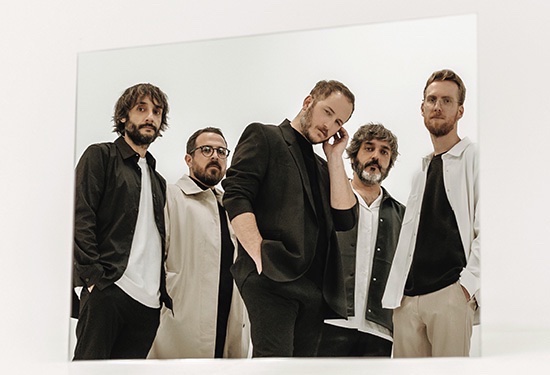 CulturaMurcia's tweet photo. 🌸 Conciertos de Primavera 🌸

🗓️Lunes, 10 de abril.
CARMESÍ + NUNATAK
 
🗓️Jueves, 13 de abril.
CRUDO PIMENTO + VERA FAUNA &amp; KIKO VENENO
 
🗓️Viernes, 14 de abril.
FERNANDO RUBIO &amp; THE INNER DEMONS + LOS ESTANQUES &amp; ANNI B SWEET 

📎 https://t.co/EHgAhc74NA

#CulturaMurcia https://t.co/jFWbiqxQI7
