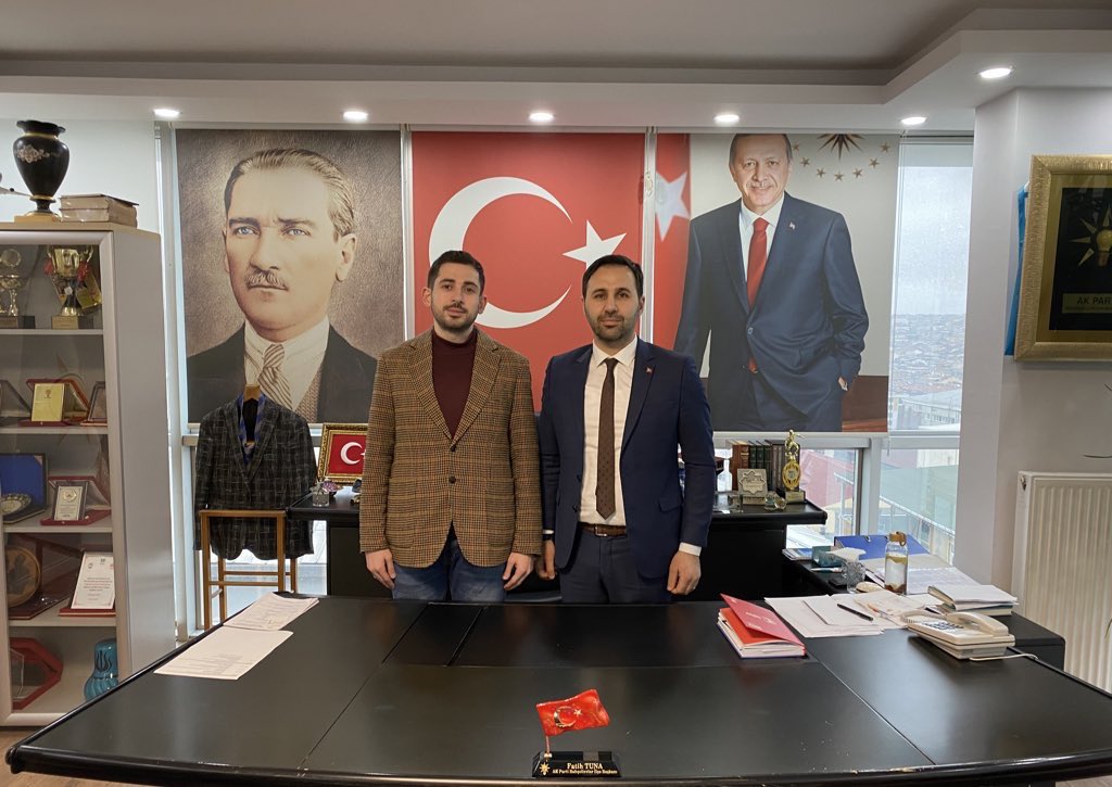 Bahçelievler dün olduğu gibi bugün de, yarın da gece gündüz demeden çalışmaya devam edecek. Ülkemizi Türkiye Yüzyılı hedeflerine taşıyarak yeni başarı hikayelerini birlikte yazacağız. 

Bahçelievler İlçe SKM Başkanı olan Av. Yasin Özdemir’e (<a href="/avyasinozdemir/">Av. Yasin Özdemir</a>) başarılar diliyorum.