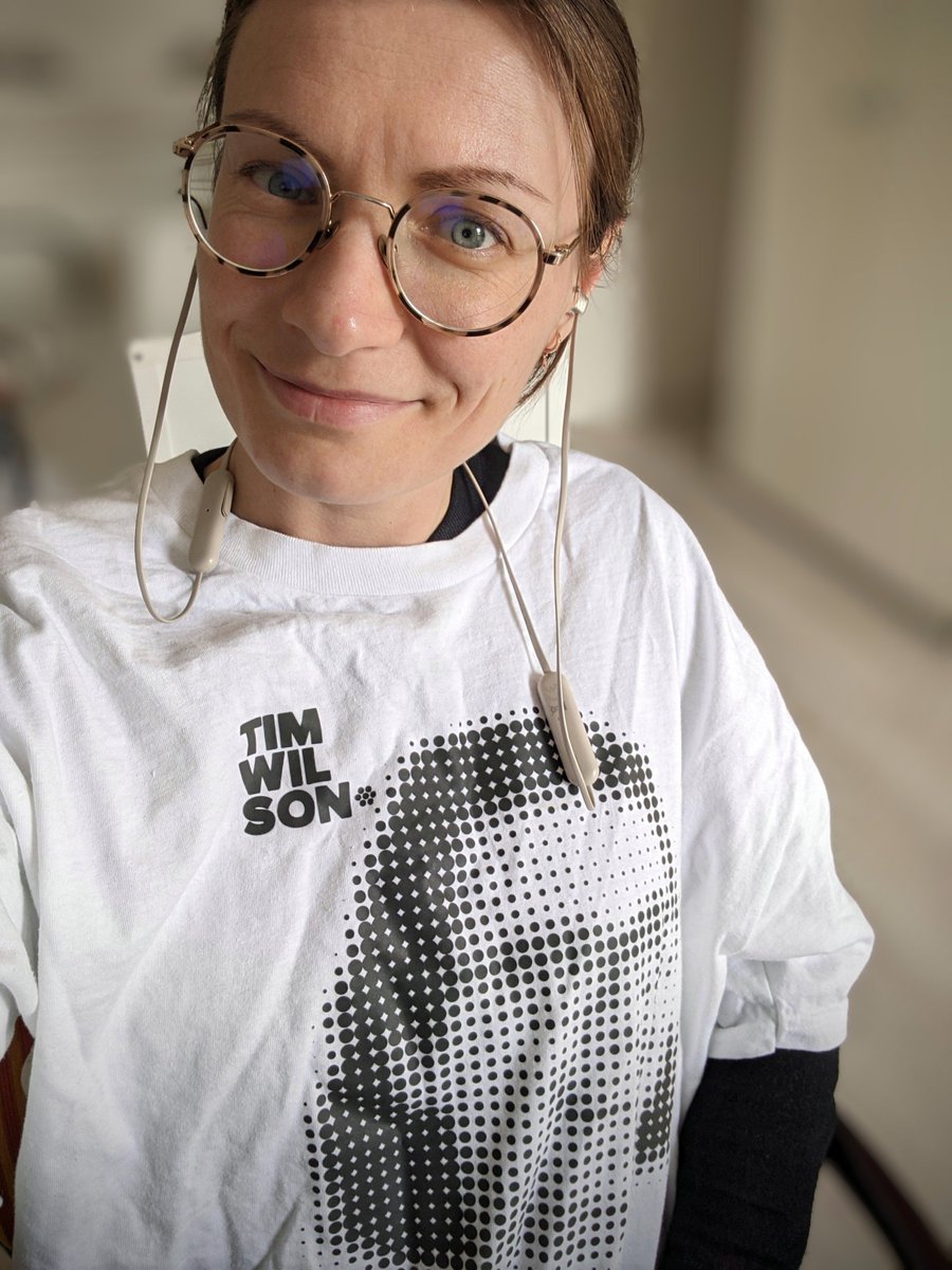 Monika Mesnage tweet media