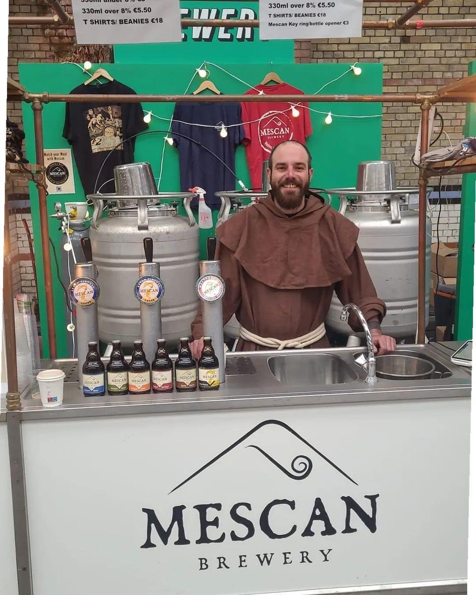 mescanbrewery's tweet photo. Lá Fhéile Pádraig sona daoibh go léir from us here @meauldflowerfestival in Dublin.
We've our #7VirtuesLager PLUS some #CarnalKnowledge for you to try on tap today as well as the full range in bottles. Come say hello ☘
#Mescan #meauldflower https://t.co/xLsEuVJi8q
