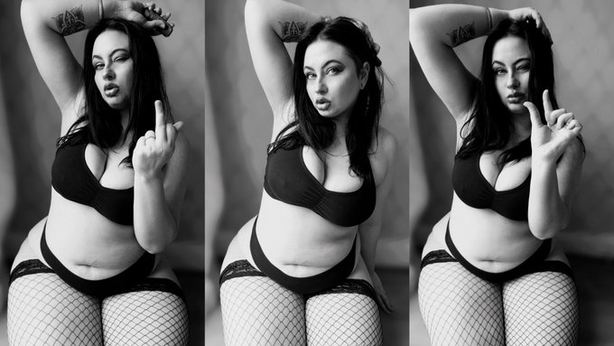 Thinking of you 😘❤️  #chubby #bbw #goddess #humiliation #stockings https://t.co/yVSz2TwZQj<a href="/tag/chubby"class="tags">#chubby</a><a href="/tag/bbw"class="tags">#bbw</a><a href="/tag/goddess"class="tags">#goddess</a><a href="/tag/humiliation"class="tags">#humiliation</a><a href="/tag/stockings"class="tags"><span>#stockings</span></a>