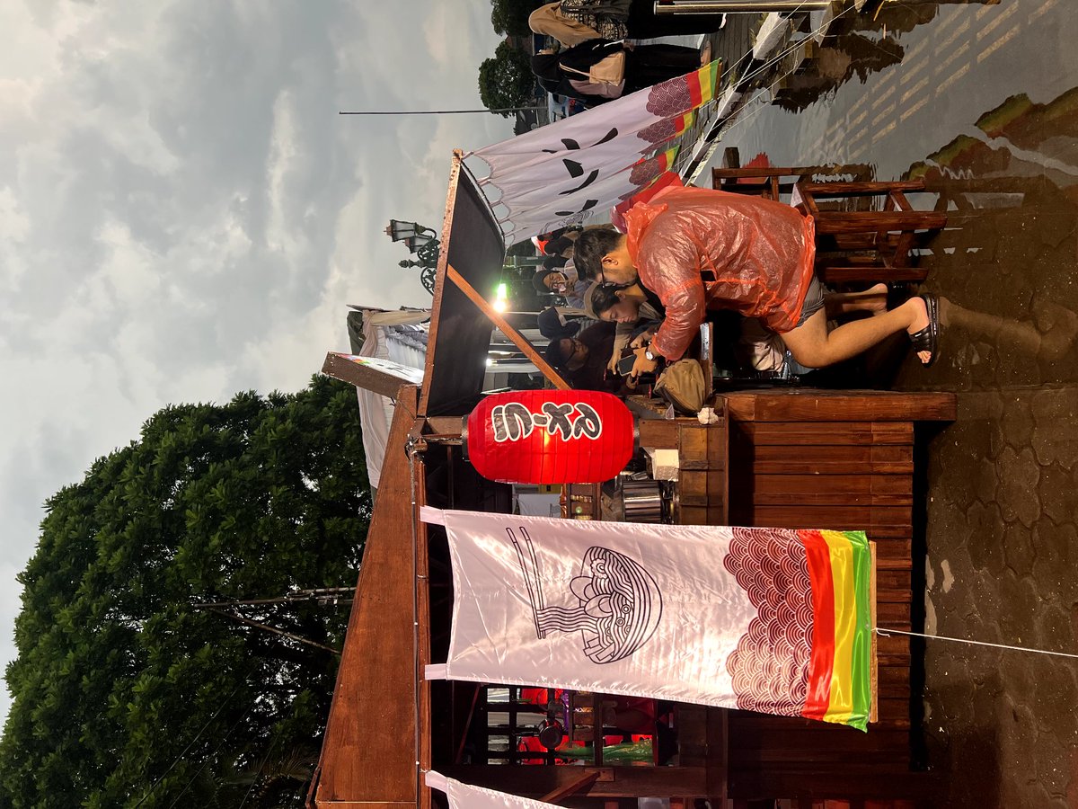 streetofjogja's tweet photo. Kedai Ramen Indomie ekspansi ke Teras Maliboro 1 dan Alun Alun Kidul, catat tanggal nya di 17 sampai 21 Maret, gaassss lur, cobain Indomie Ramen https://t.co/oBjmyP4Lnf