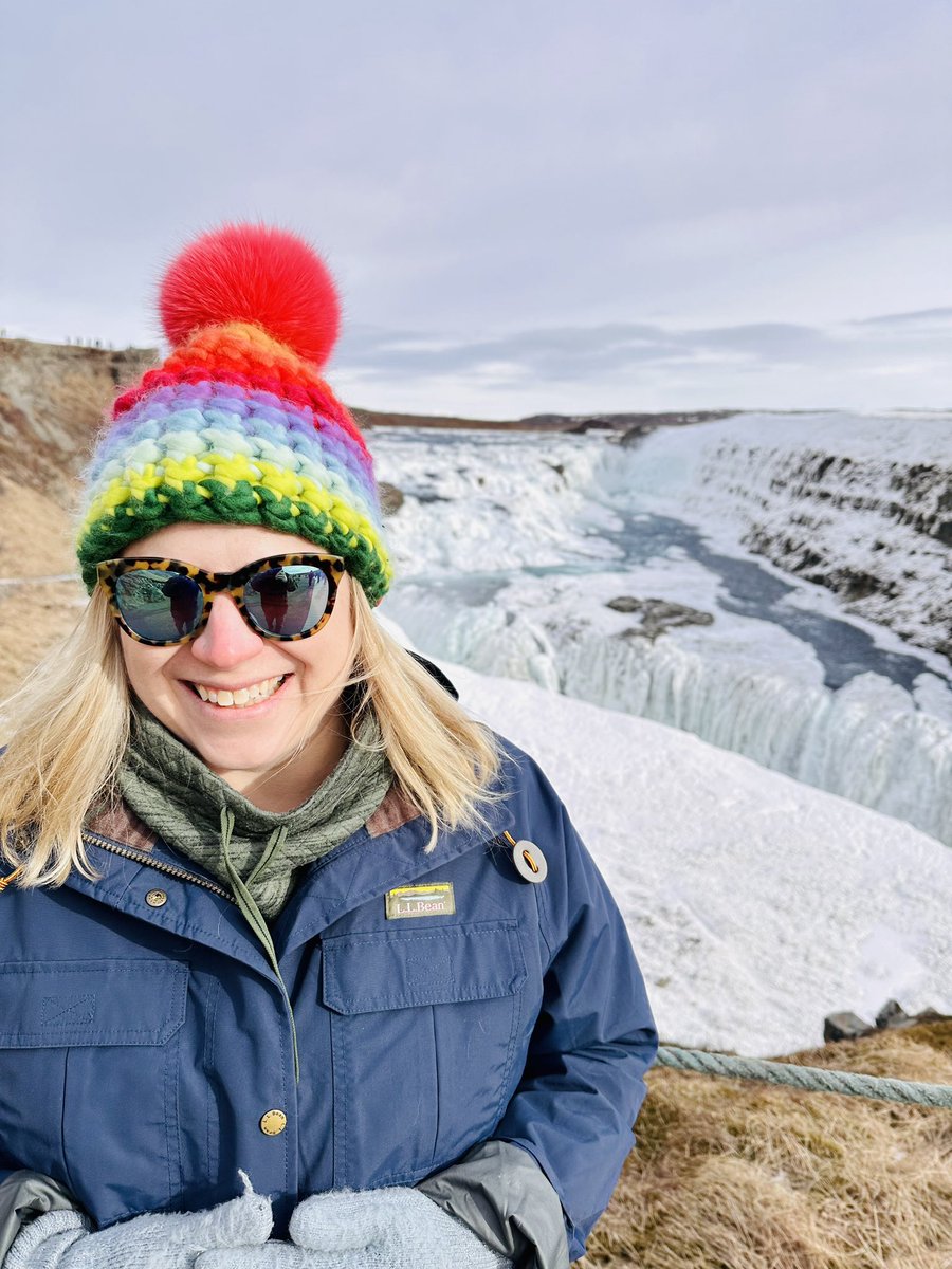 Laura Hayes 🍣 tweet media