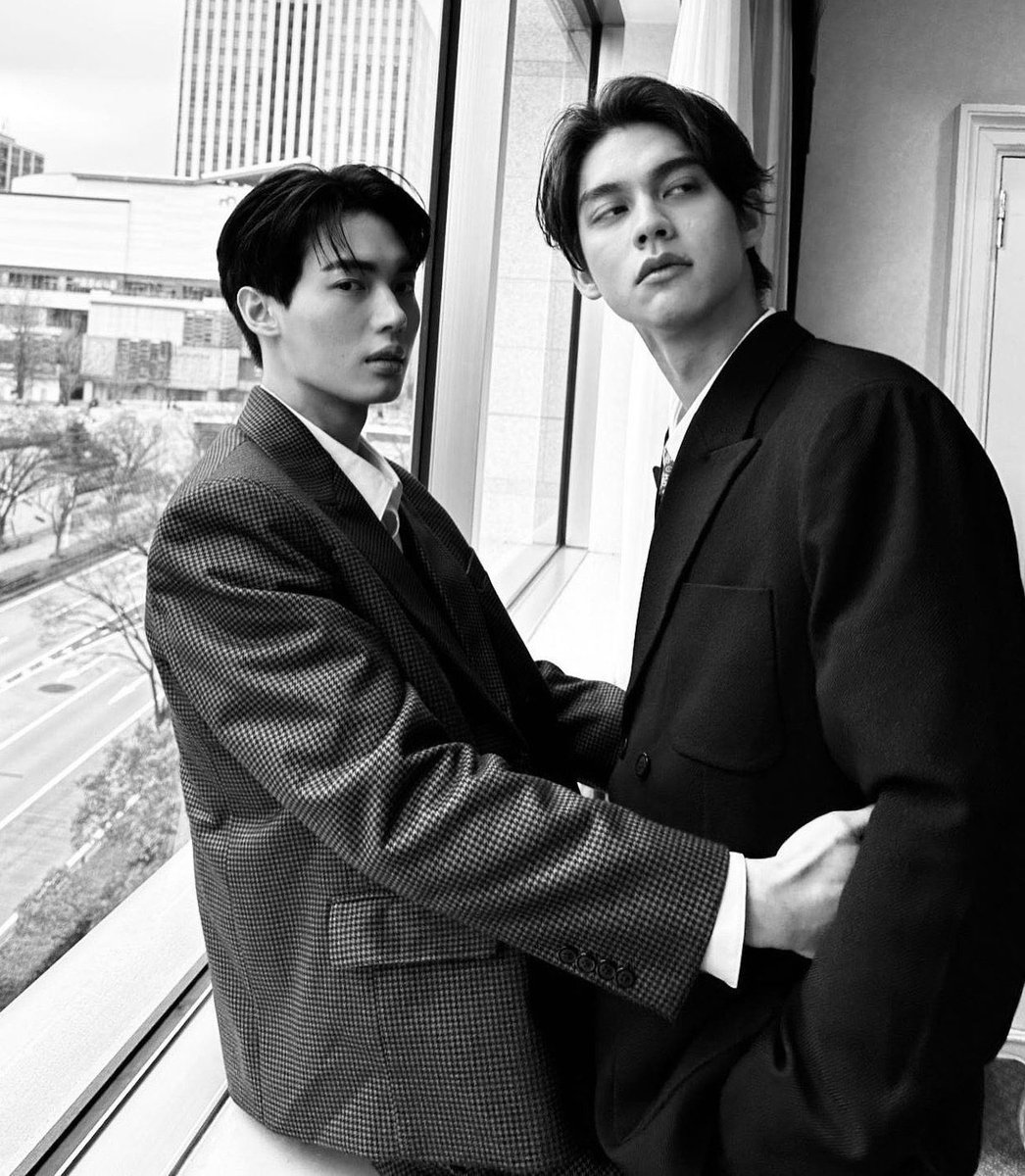 khunpol8's tweet photo. Como alegrarme el día con una sola foto  #ไบร์ทวิน https://t.co/se5hKznVqP