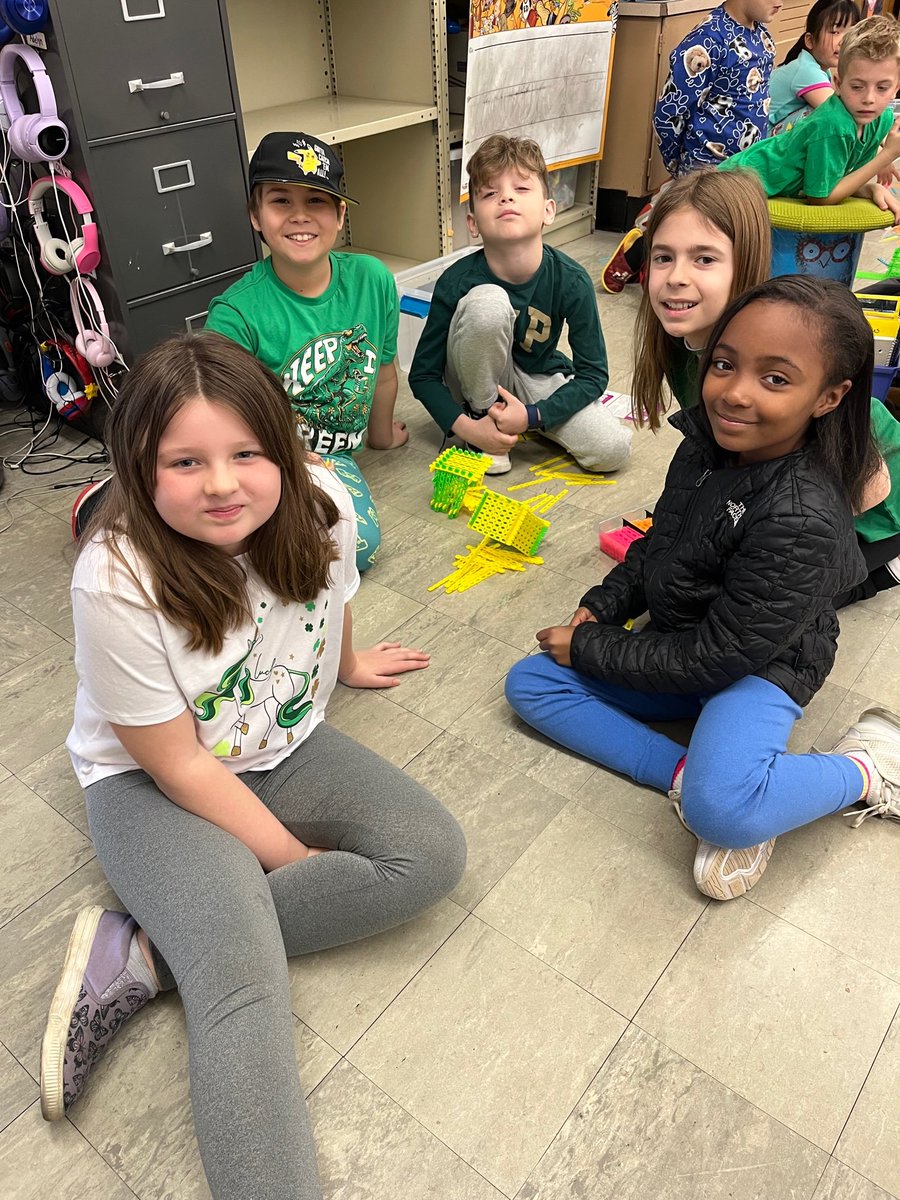 BissellLibrary's tweet photo. Our Bissell Teachers can now check out Maker Space activities from the library!  Mrs. Depew's class checks out a project every Friday and today they are testing out the new Structure Sticks. https://t.co/jNsrOzsZ3r