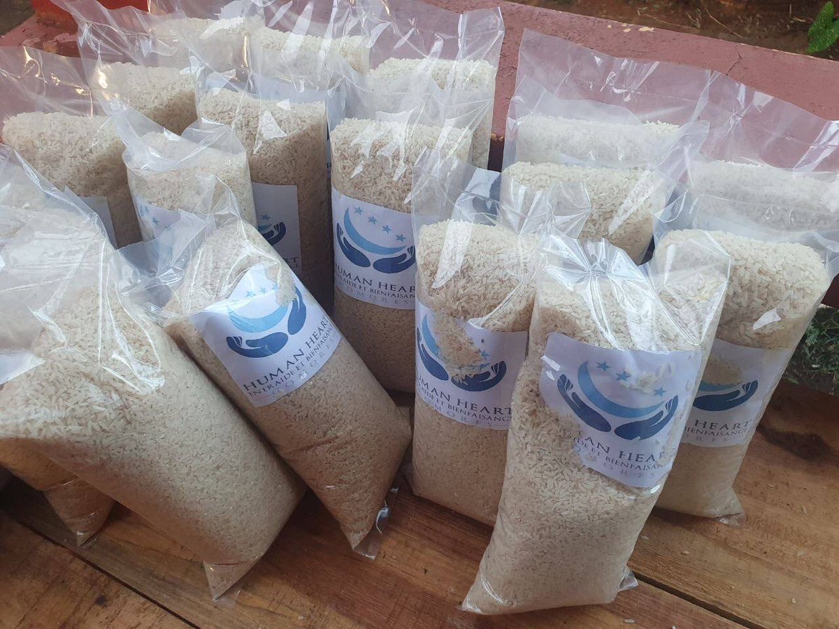 HumanHeartCom's tweet photo. ✅DERNIER KAFFARAT DISTRIBUE À MADAGASCAR 🇲🇬
#comores https://t.co/uucQVW9GLk