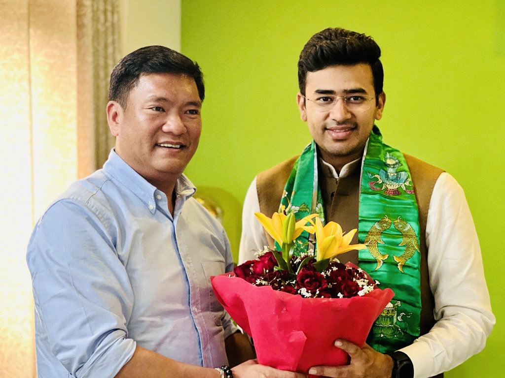 Always a pleasure to meet an amazing &amp; energetic MP Shri <a href="/Tejasvi_Surya/">Tejasvi Surya</a> ji, National President <a href="/BJYM/">BJYM</a>. 

Discussed various youth initiatives by Yuva Morcha. Also congratulated him on being conferred with 'Best Debutant Parliamentarian of the Year’ award by <a href="/lokmat/">Lokmat</a>.