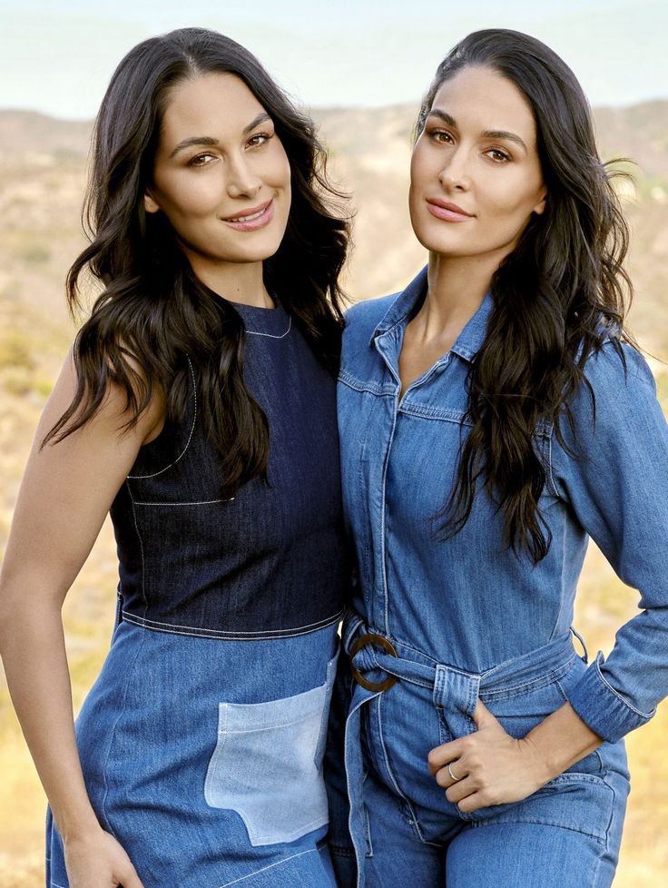 BellasNatalya's tweet photo. The García Twins ❤️ https://t.co/aqL9FiRJVc