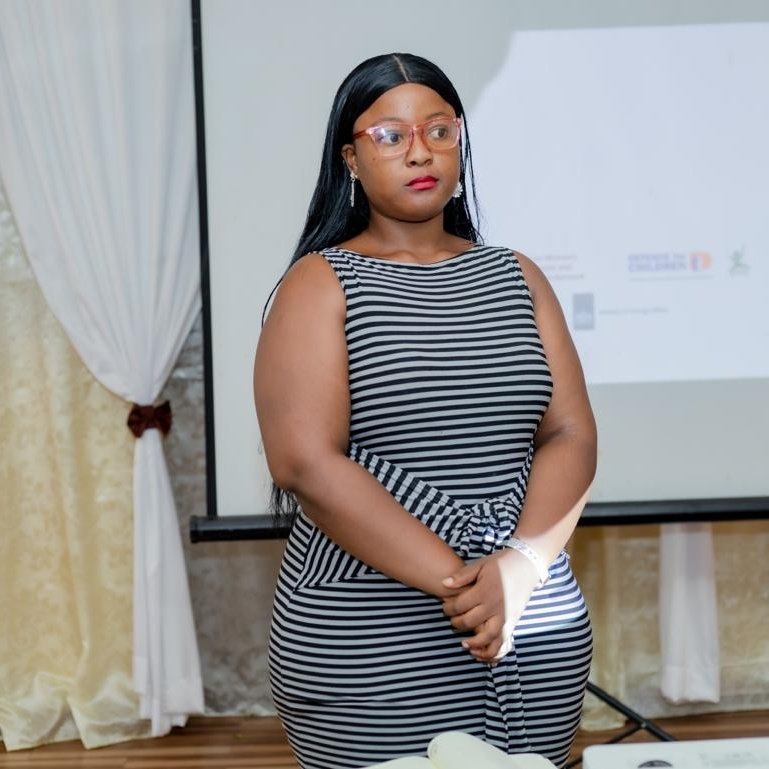 kargbosamesther's tweet photo. #NewProfilePic https://t.co/Hyiy8fQaVM