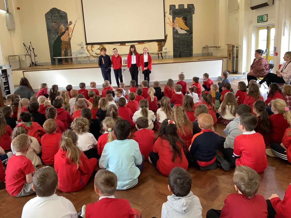 YsgolyFelin's tweet photo. Ysgol y Felin have signed up to Sustrans’ Big Walk and Wheel event. The Bronze Ambassadors explained to the pupils how they can win a prize by walking or riding their bike/scooter to school everyday. @AJ_SCWales @sportcarms https://t.co/0wiKszCNJr