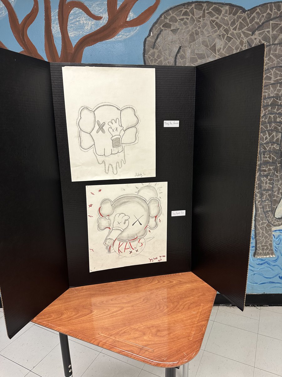 ChildrensVllg's tweet image. Happy Friday!⭐️
Check out the amazing work done by students from CV&apos;s Prime Leaders After School Program 🎨🖌️
.
.
.
#afterschoolprograms #nycafterschool #westchesterafterschoolprogram #westchestercounty #nyc #schoolprogram #art #studentart #kaws #community