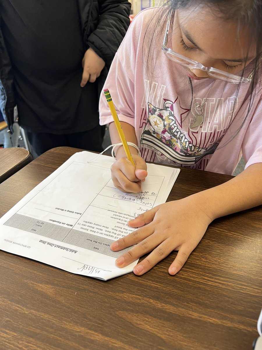 April Shanz tweet media