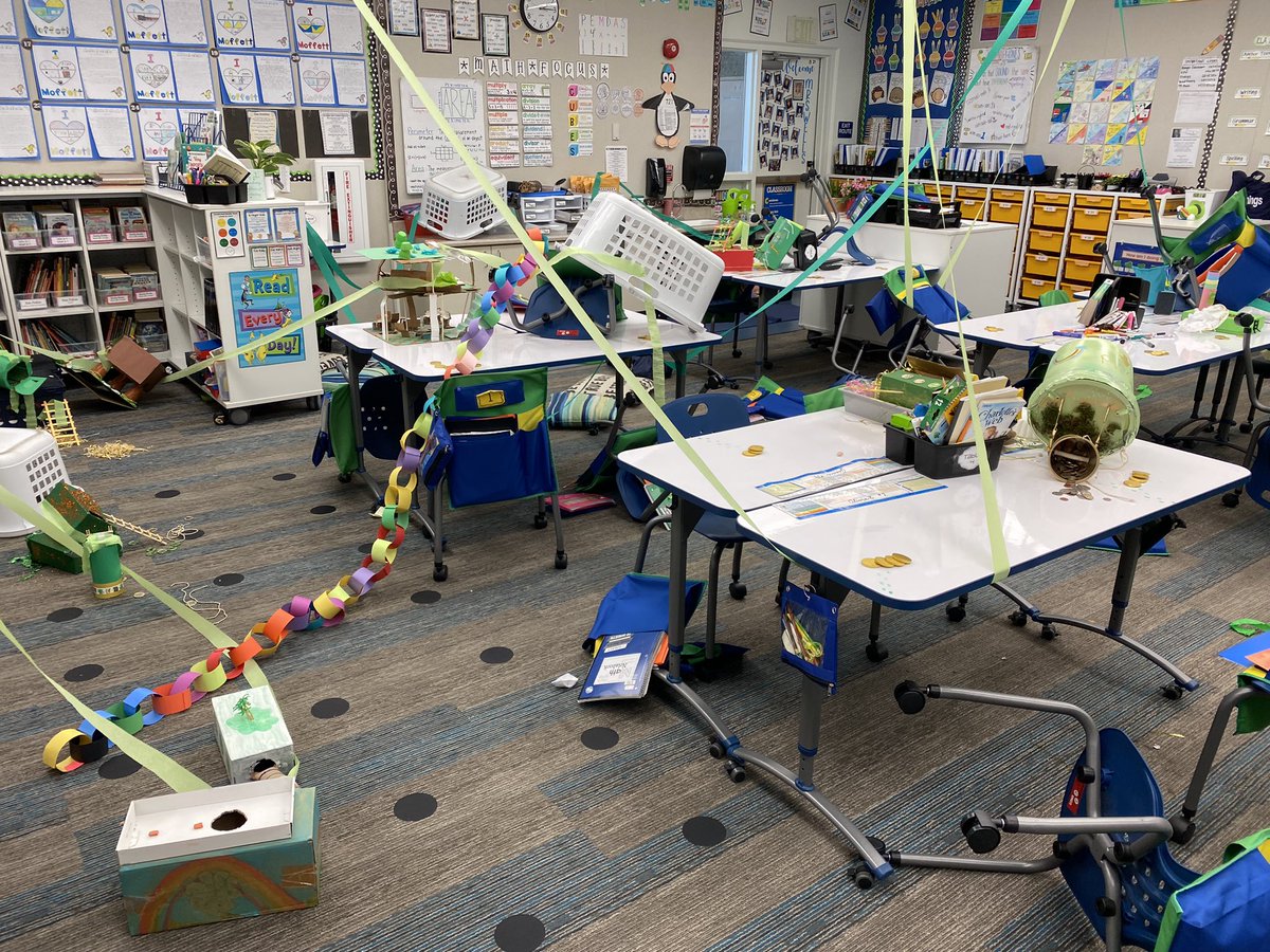 MrsWellsHB's tweet photo. Leprechaun shenanigans! #StPatrickDay https://t.co/lCTSCzVXCi