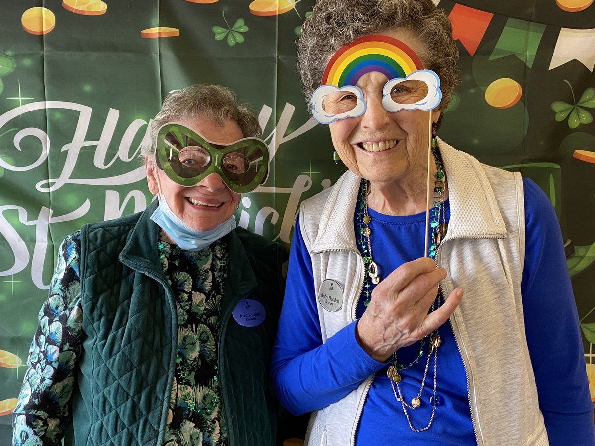 BrookdaleLiving's tweet photo. Happy St. Patrick's Day! May your day be filled with good luck and happiness. We're dressed in green and are ready to celebrate! ๐๐ https://t.co/OcTxJNCbLg
