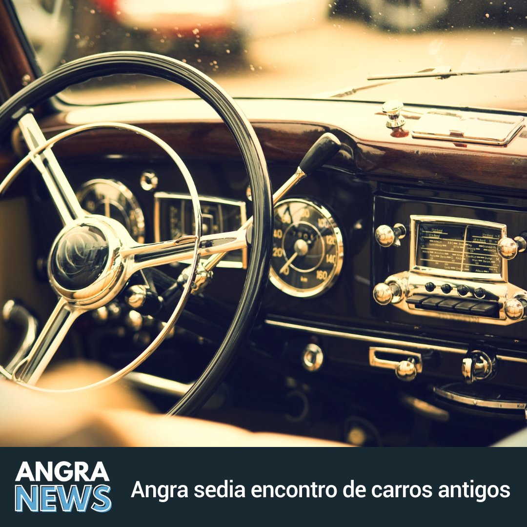 Angranews's tweet photo. Angra dos Reis será palco do I Beach Car Family, um encontro que promete reunir apaixonados por carros antigos. O evento acontece na Praia do Anil, de hoje (17/03) até domingo (19/03). https://t.co/Is8mVBmDlB