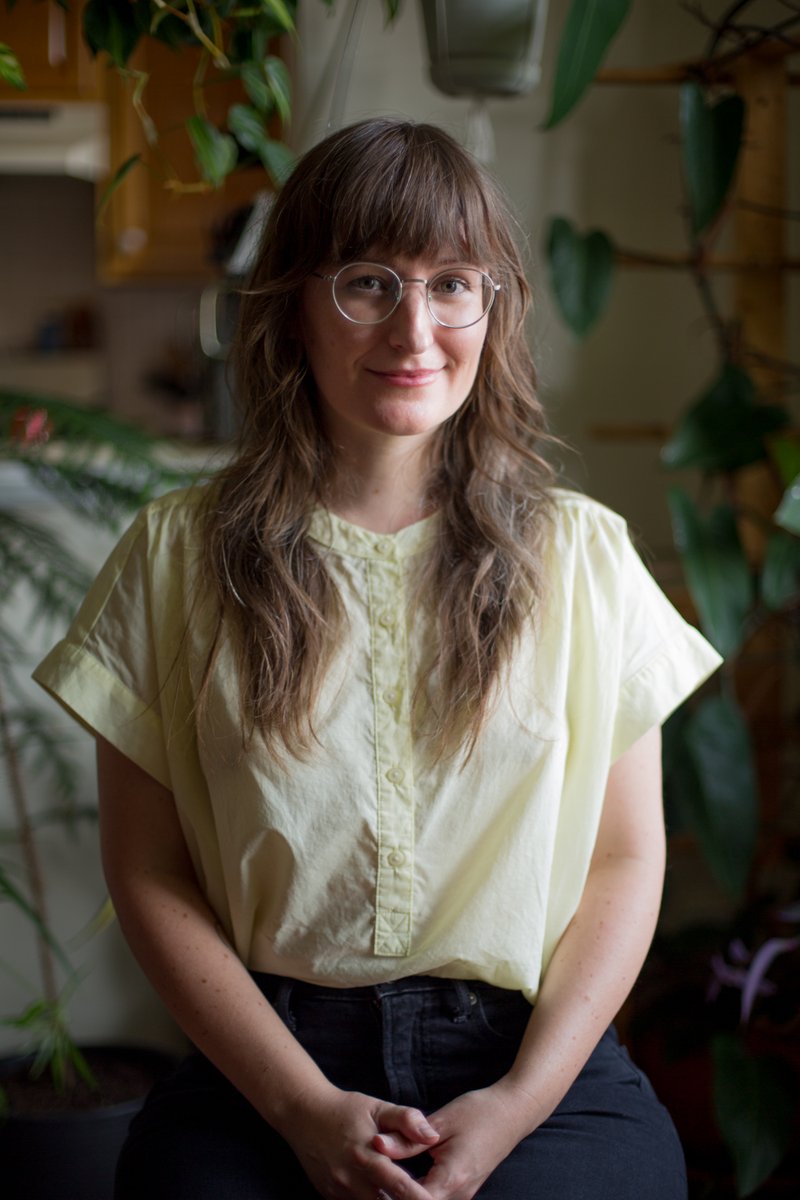 OHMidAtlantic's tweet photo. The OHMAR 2023 keynote will be delivered by Sarah Dziedzic. Sarah is an oral historian, teaching artist, project consultant, and workshop facilitator based in New York City. 
 
Click here to register: https://t.co/7YtyC5DtTM

Draft program, here: https://t.co/1X3uv314T7 https://t.co/w2UldEvtfg