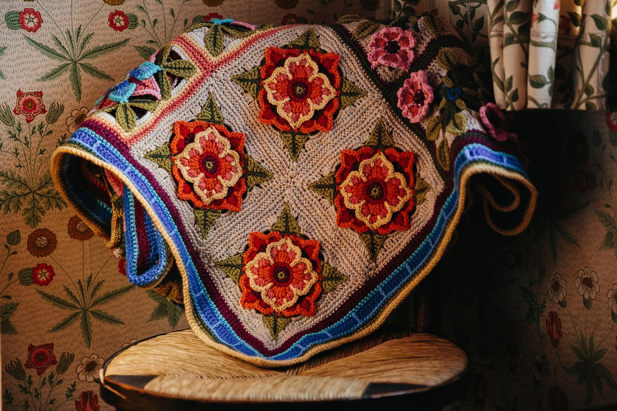 InsideCrochet's tweet photo. Today we're excited to be sharing the latest motif to be revealed in our hugely popular @janiecrow and @stylecraftyarns Spirit of Flora CAL, available exclusively in the latest issue of Inside Crochet.

Order the issue here: https://t.co/RoYykZa432
#spiritoffloracal https://t.co/oxS9YxnBKL