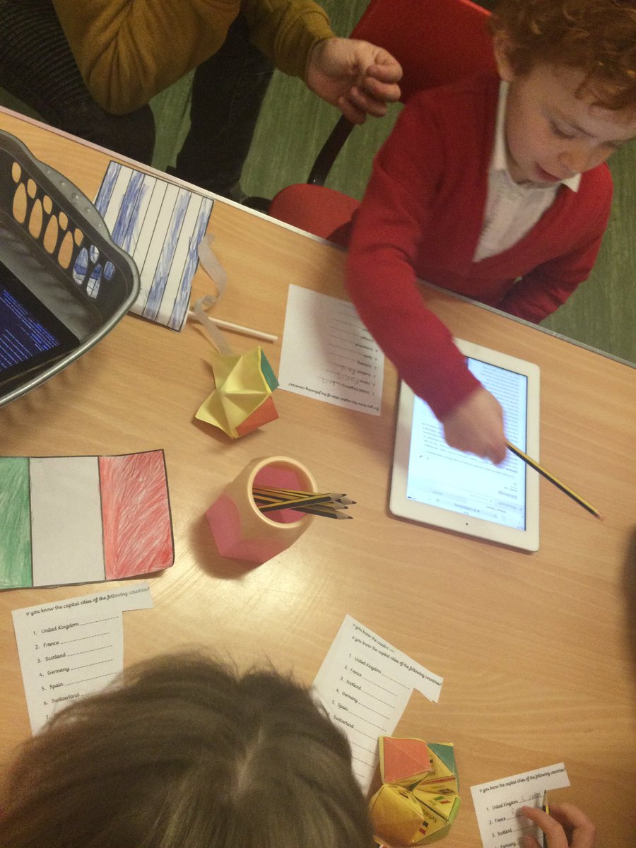 MD_Class3's tweet photo. 🌟🌟INSPIRE EVENT 🌟🌟
Class 3 enjoyed learning with their parents/grandparents. We had lots of activities based around our Geography topic Europe. 
Thank you to everyone who joined us 🌎👍🏻😀
@MillDamSchool https://t.co/GghkJ5dZHX