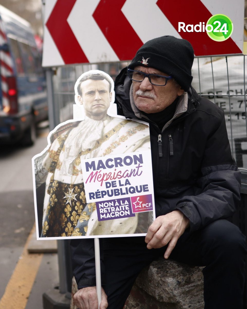 NessunLuogo24's tweet photo. #Francia: sulle #pensioni #Macron tira dritto.
#Xi vola da #Putin ma c’è il mistero delle armi.
Benvenuti a una nuova puntata.
#Francia #Macron #RiformaPensioni #Articolo49 #comma3 #Parigi #Cina #XiJingping #Russia #Putin #UkraineRussiaWar
https://t.co/MiJRNAWlNP https://t.co/q3uy27a14D