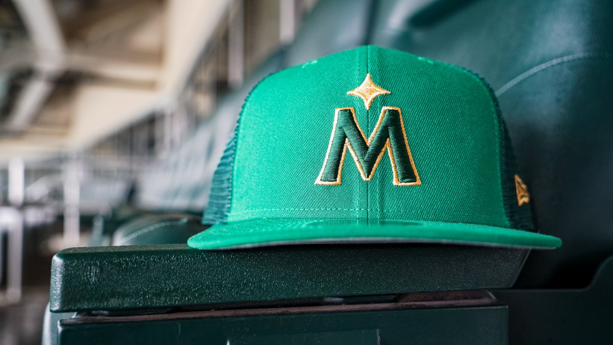 Be like Sonny and add a little green to your wardrobe!

If you're feeling lucky, RT for a chance to win this #StPatricksDay hat! ☘️
