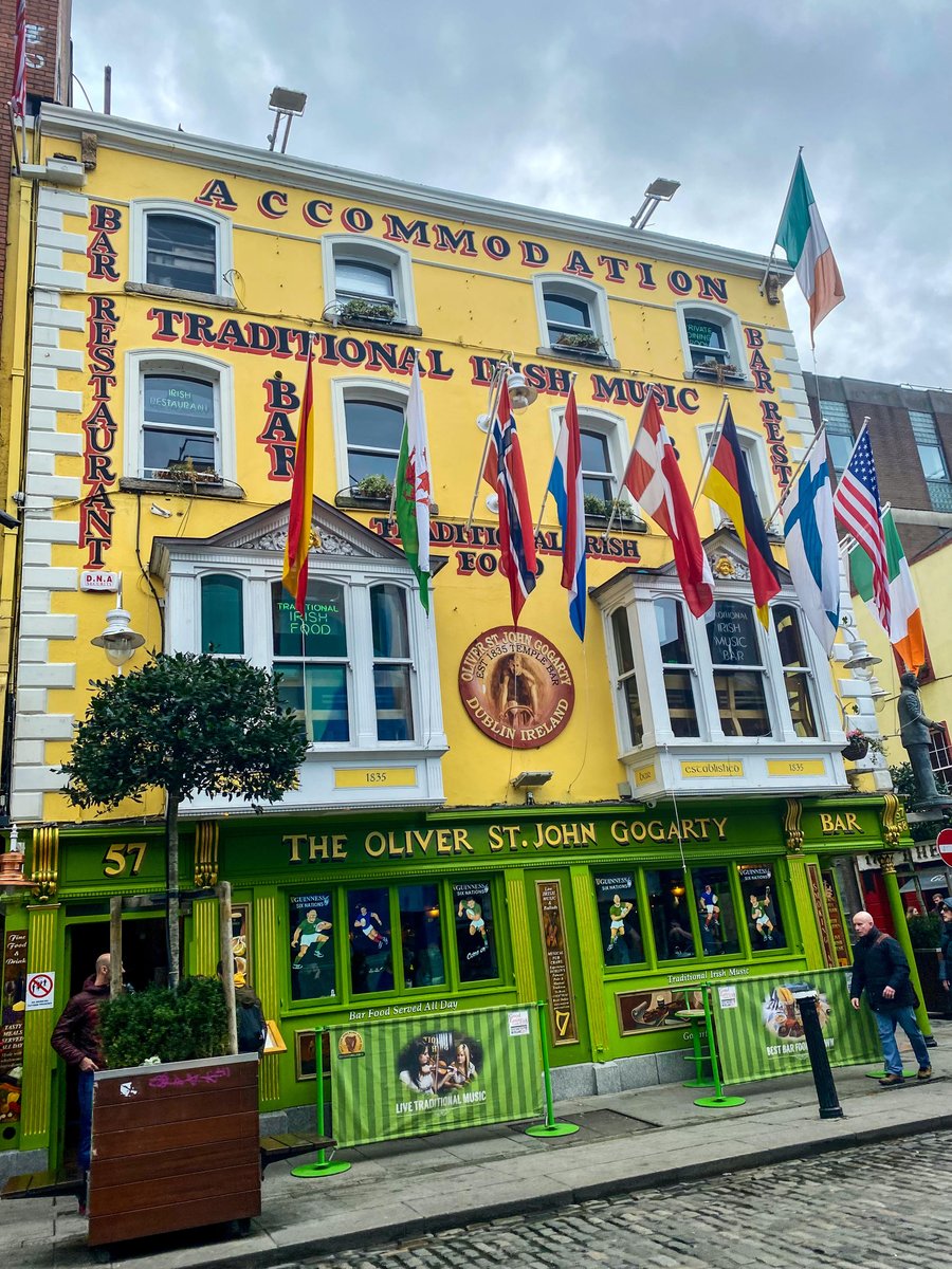 arcadia1853's tweet photo. Wishing we could be in Ireland today. We're lucky to Preview this beautiful country, courtesy of Abigail Fuchs! 
Happy St. Patrick's Day!🍀 https://t.co/s2Rwss2BWE