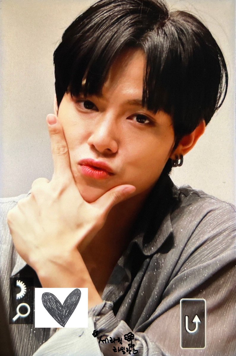 Seraphic_Lilac's tweet photo. 230317 뮤코 pre

#주안 #임주안 #티에이엔 #TAN #JOOAN  #주안을보좐 #today_jooan @tan__official_ https://t.co/MjEKC0bu0G