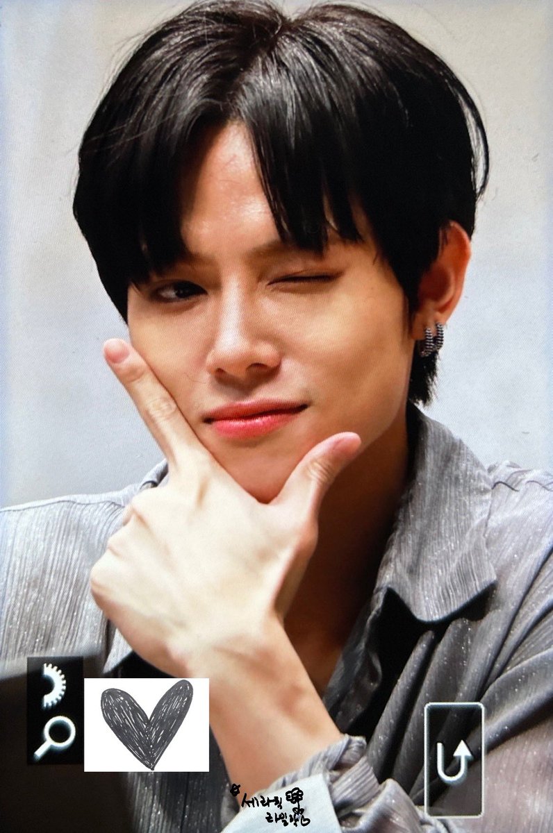 Seraphic_Lilac's tweet photo. 230317 뮤코 pre

#주안 #임주안 #티에이엔 #TAN #JOOAN  #주안을보좐 #today_jooan @tan__official_ https://t.co/MjEKC0bu0G