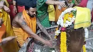 _HARE_11_'s tweet photo. Jai mahakaal ! 🕉️🇮🇳🪷
#INDvsAUS 
#ODI https://t.co/rdVdeA117Z
