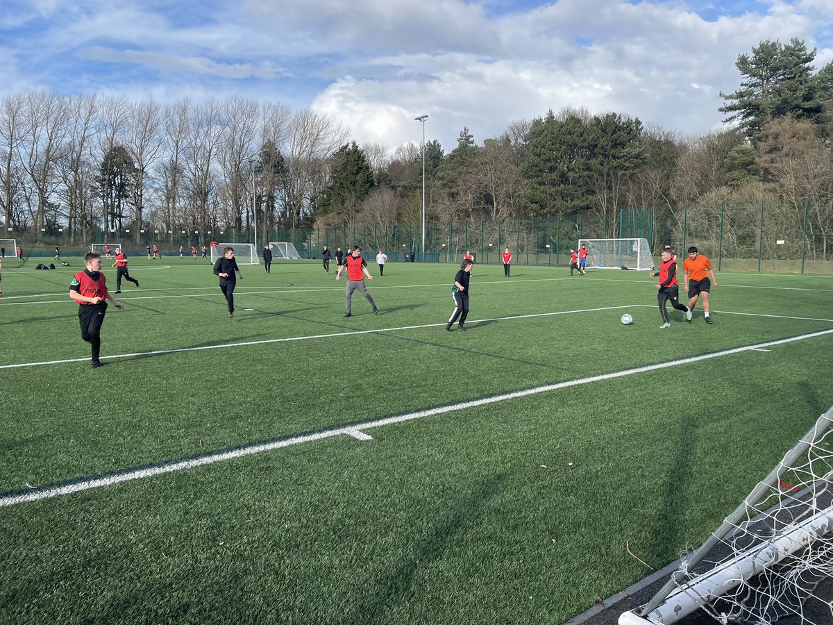 LaurenceJackson PE tweet media