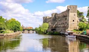 Simon Booker tweet media