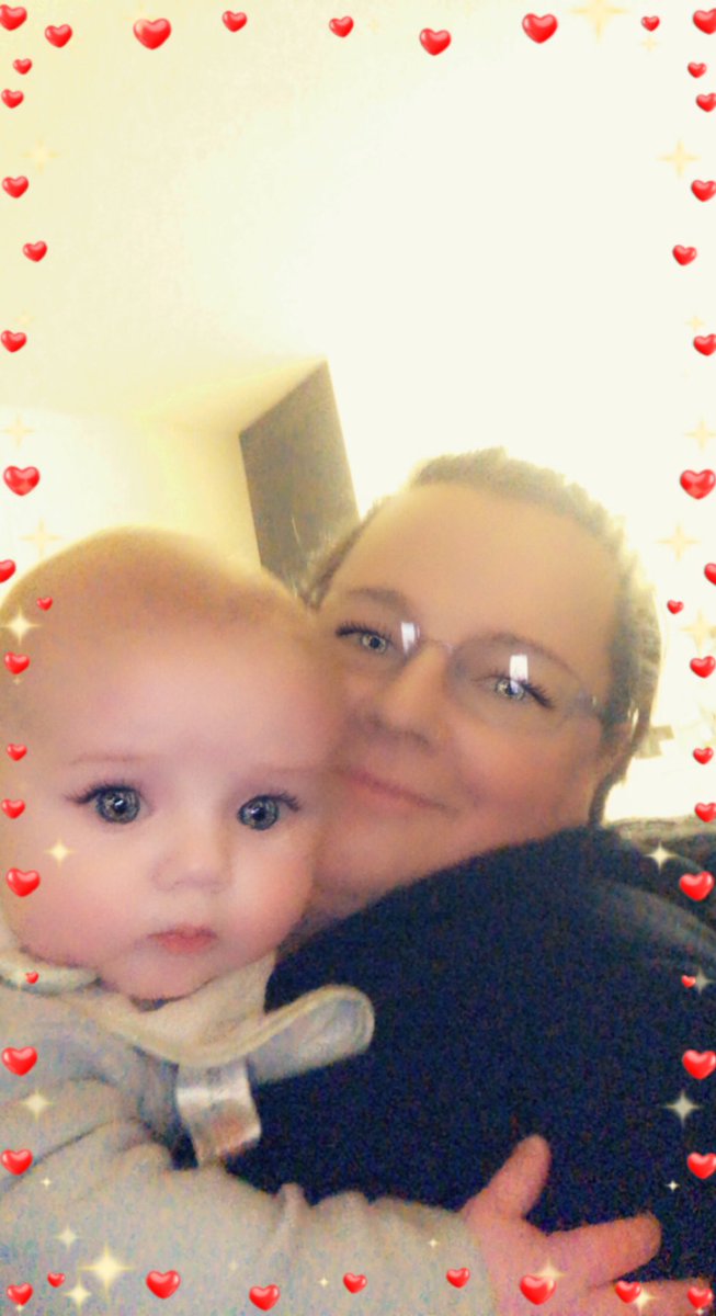 NatalieG78's tweet photo. Got the start of a migraine 😞 taken my meds hopefully I’ve caught it in time before it turns into a full blown migraine 🤞🏼 #ChronicMigraineSufferer #QuiteTime https://t.co/VSOpHIflBz