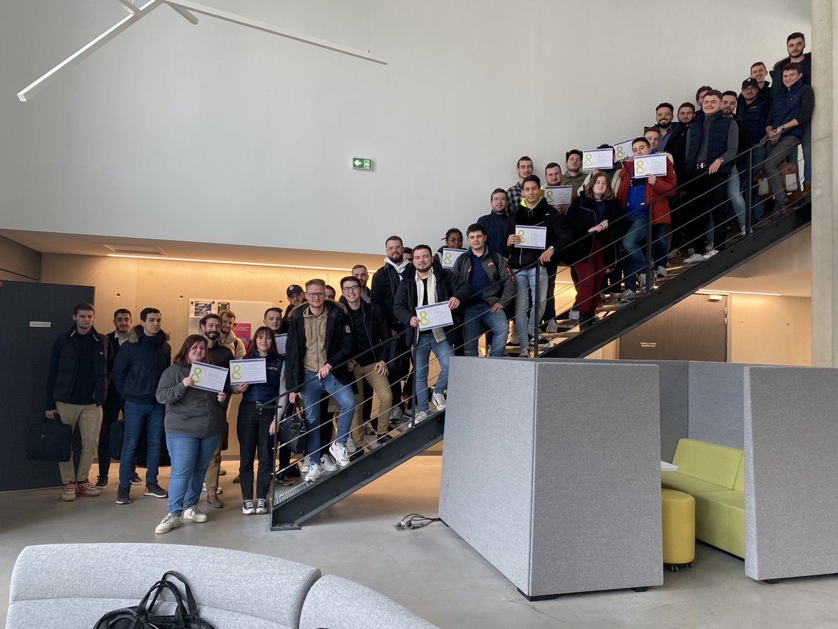 #Séminaire 📌 : Les Bac+5 en Management Industriel du Campus Châlons et du Campus Le Mans, ont participé pendant 3 jours à un séminaire dédié à la #SupplyChain !

Au programme :
👉 Cours en e-learning
👉 Quizz et QCM
👉 Projets de groupes

#inemasup #formation #management