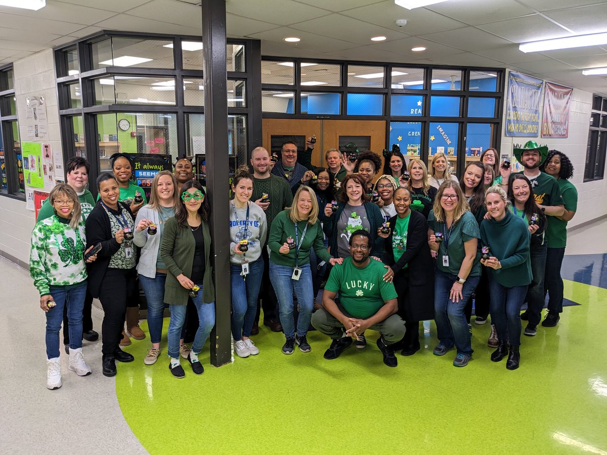 Mrs.Cochran tweet media