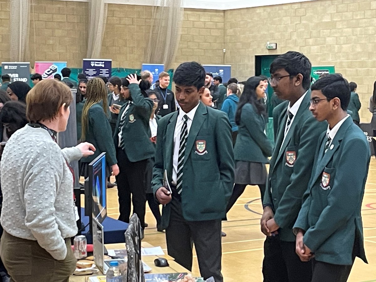 lgs_news's tweet photo. Year 11 attending our What Next? careers event this afternoon to find out more about top universities and apprenticeships. Great to see the students engaging #LGSConfident. Thank you to all the representatives, who have already seen Years 8, 10 and 12 today.... https://t.co/WpK9T5eKS5