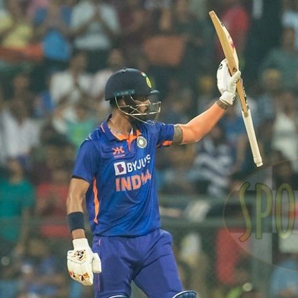 Kathan_bhattt's tweet photo. Hann Bhai !!!!!! 🤐🤐
#INDvsAUS 
#KLRahul
#Venky https://t.co/8zx1d6LcNC