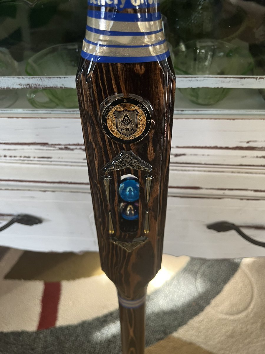 mikegray2003's tweet photo. MWUGLFL #pha on its way to its new owner… https://t.co/lypDlwBH6J