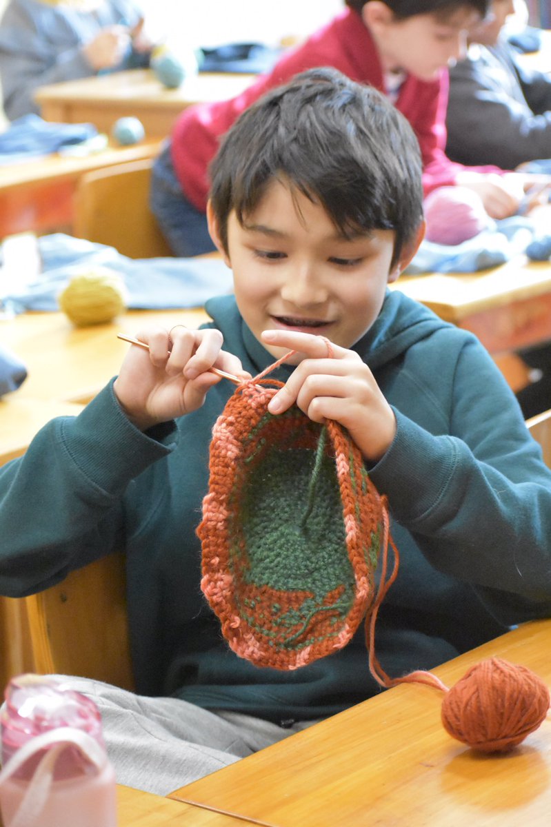 SteinerSchoolNY's tweet photo. Crocheting #hats in the #steinerthirdgrade Handwork provides the balancing element which the more intellectual activities require.
#handworkproject #steinercurriculum #steinerstudents #waldorfeducation #educationasart #steinerhandwork #crochet #willforces #buildingcapacities https://t.co/NhWC5LZXjr