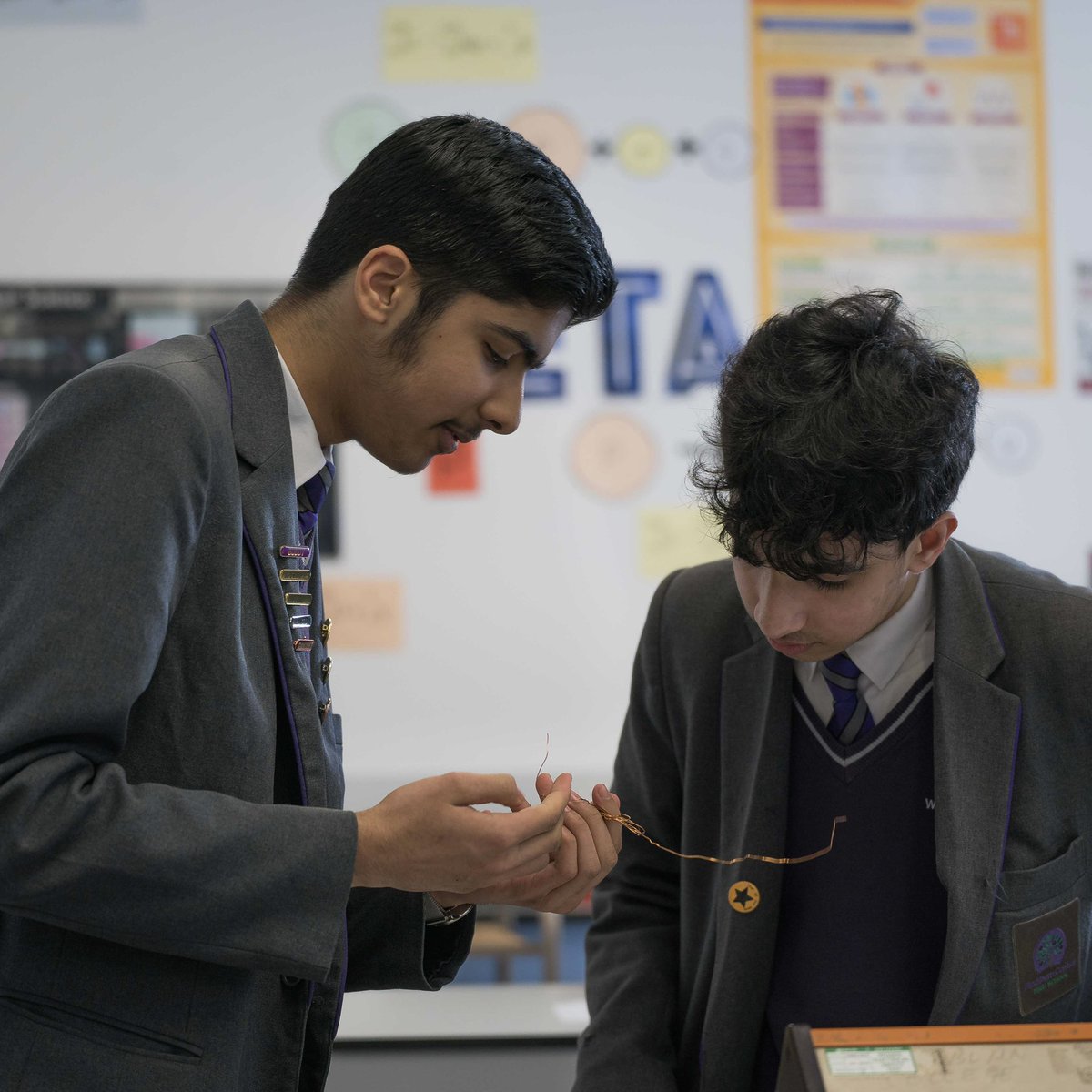 bbcollege's tweet photo. We’re celebrating #britishscienceweek @PleckgateHigh @BCHS_uk and @ribbweb joined us for our science carousel of Biology, Chemistry, and Physics sessions. This year, the theme of British Science Week was ‘connections’ and students took part in activities related to that theme. https://t.co/ML61Oo4PeS