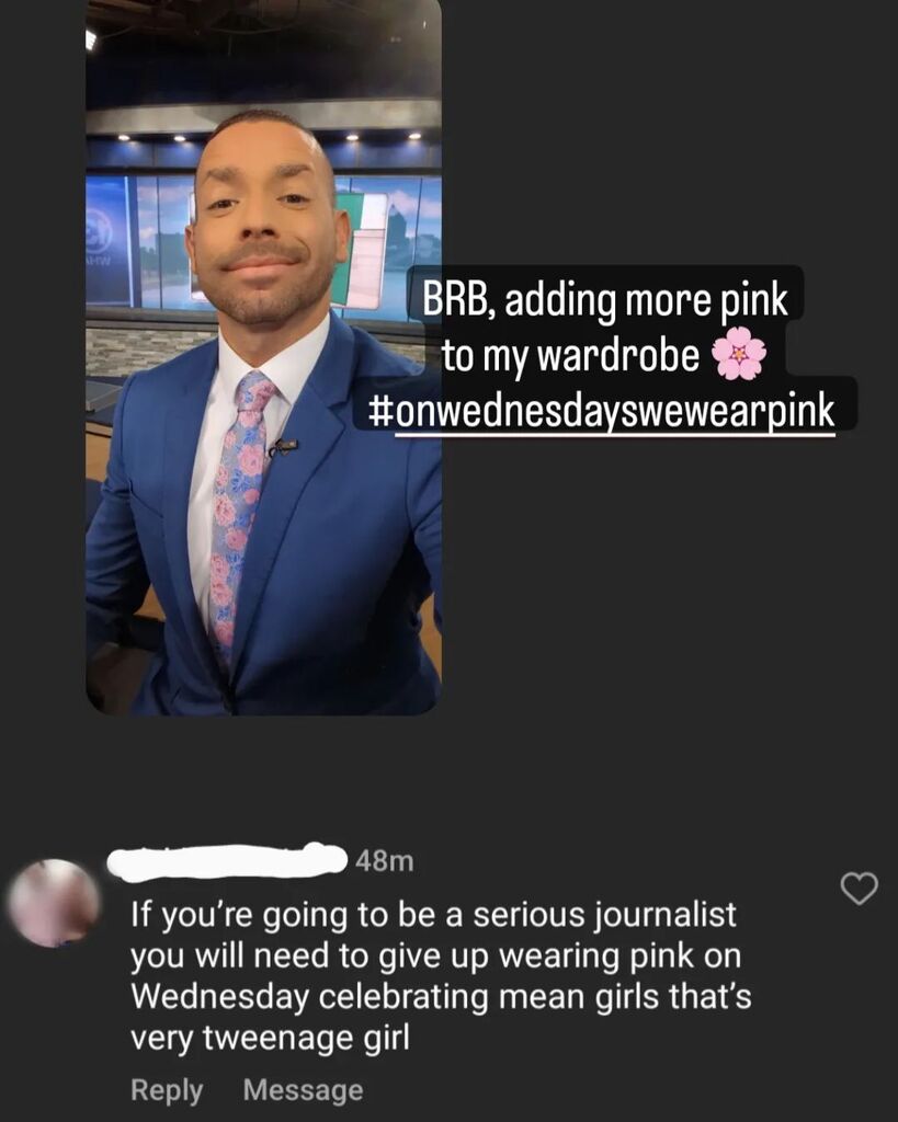 mattmolloy's tweet photo. Why give up something that brings me joy? I'll continue to wear pink on Wednesdays and choose kindness for myself and others.
Also, proudly adding tweenage girl to my official bio 🤣🤣
#onwednesdayswewearpink #meangirls #lindsaylohan #tinafey #newsa… https://t.co/jdu4rFuA97 https://t.co/Nzs4DpAEZw